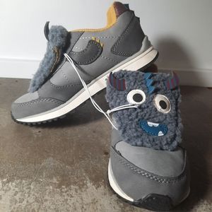NWT Cat and Jack Monster Shoes